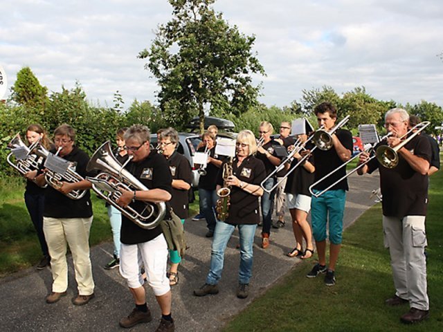31-7-2013 Zomercarnaval camping de Duinhoeve